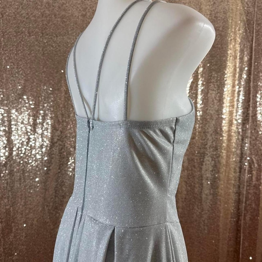 Poly USA Silver Glitter Mini Dress Pleated Skirt V-Neck NWT Size L - Picture 3 of 8